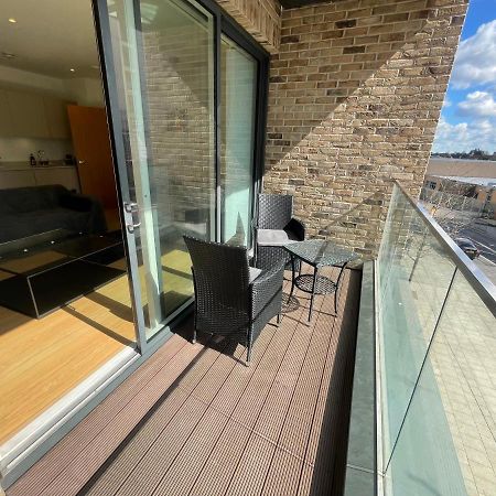 Luxury London Apartment - Steps To East Croydon Train Station ภายนอก รูปภาพ